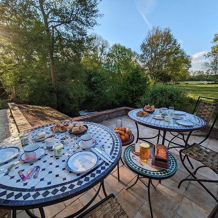 Bed and Breakfast Le Moulin Grenon Mezilles Екстер'єр фото